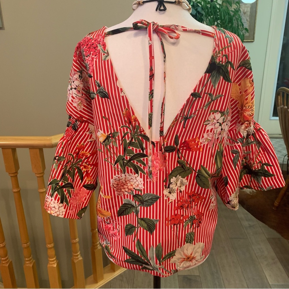 Zara Basic floral blouse - Picture 4 of 9